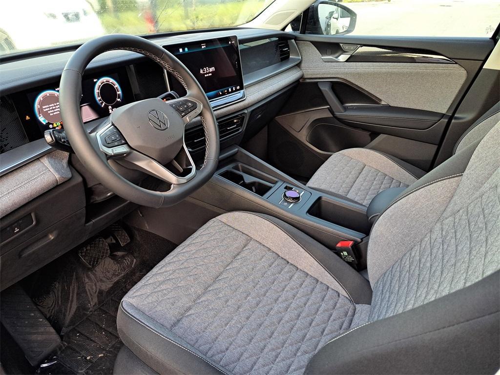 new 2025 Volkswagen Tiguan car, priced at $29,751