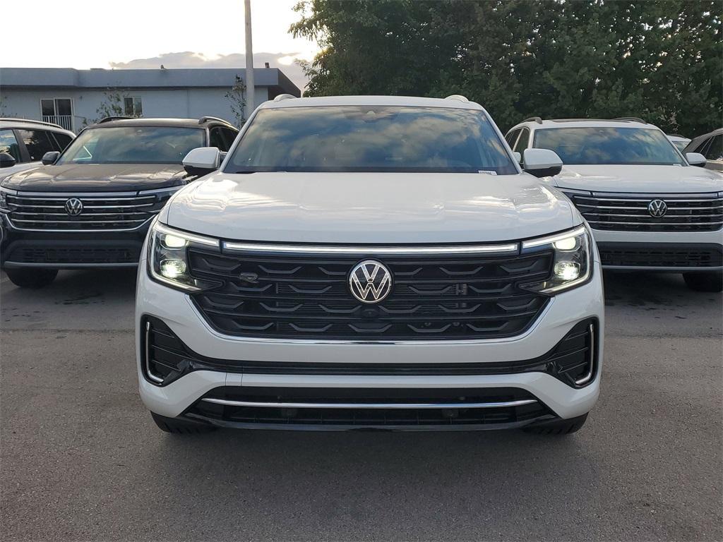 new 2025 Volkswagen Atlas Cross Sport car, priced at $52,129