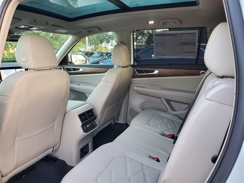 new 2025 Volkswagen Atlas car, priced at $40,986