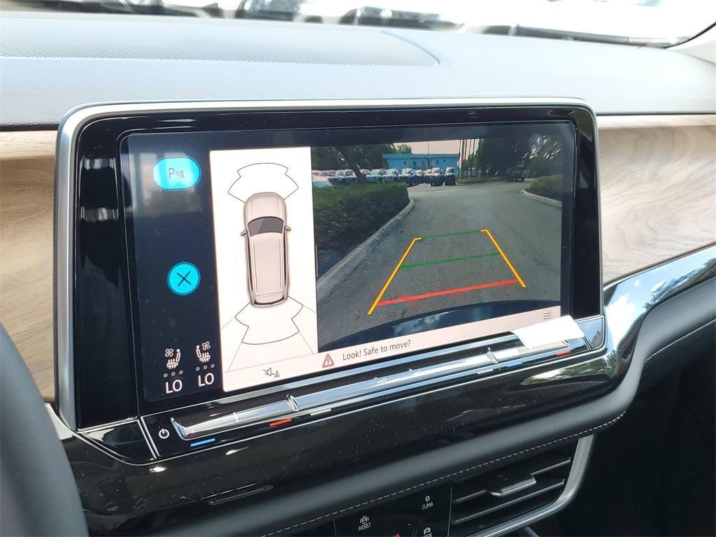 new 2025 Volkswagen Atlas car, priced at $40,466