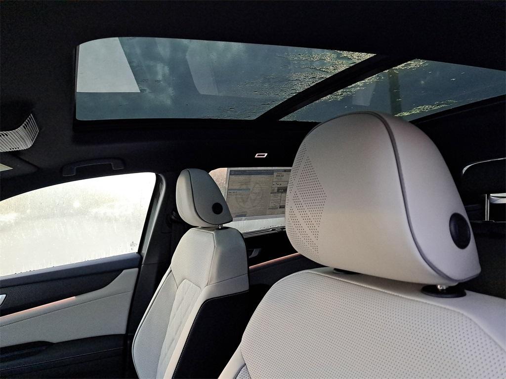 new 2025 Volkswagen Atlas Cross Sport car, priced at $52,129