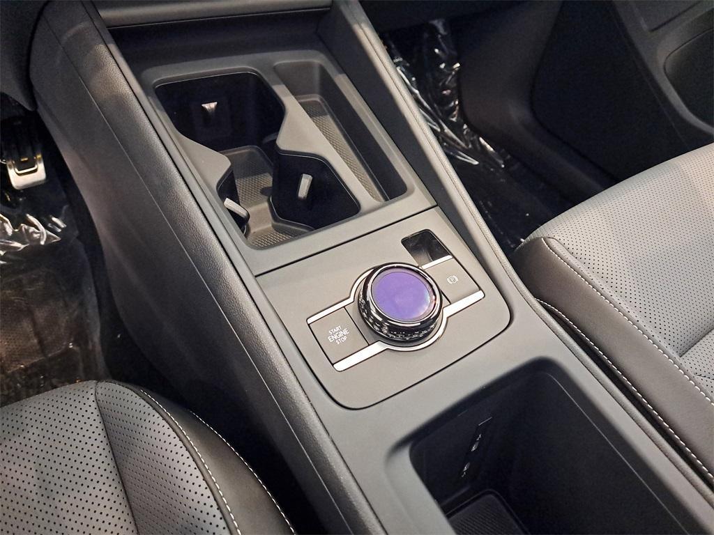 new 2025 Volkswagen Tiguan car, priced at $38,962
