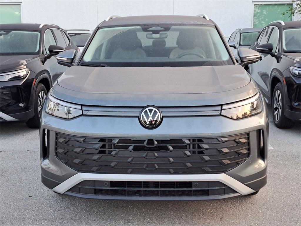 new 2025 Volkswagen Tiguan car, priced at $30,515