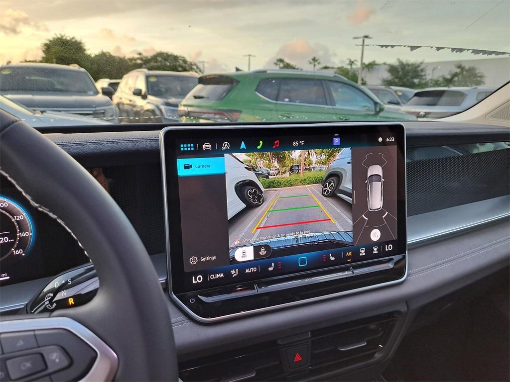new 2025 Volkswagen Tiguan car, priced at $32,767
