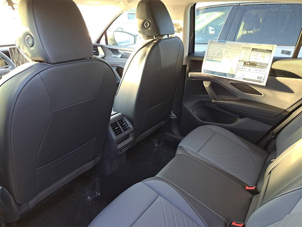 new 2025 Volkswagen Tiguan car, priced at $32,767