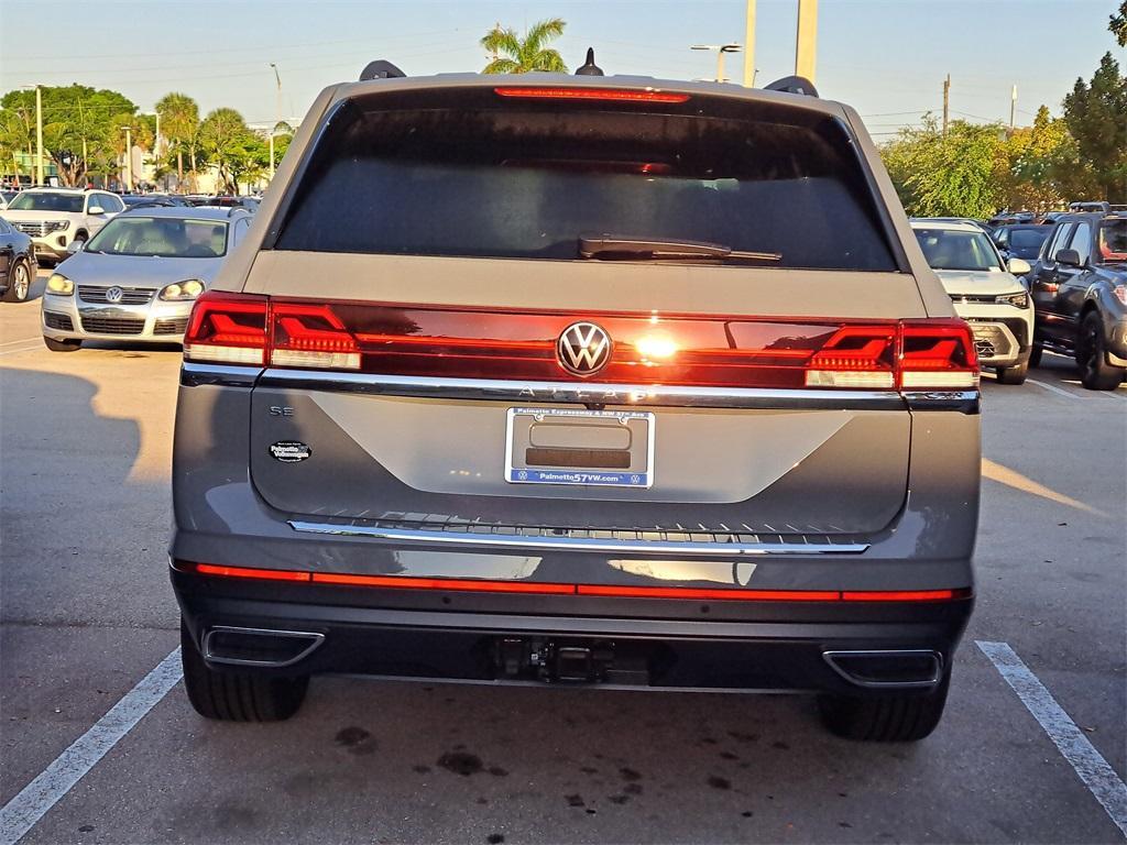 new 2025 Volkswagen Atlas car, priced at $41,584