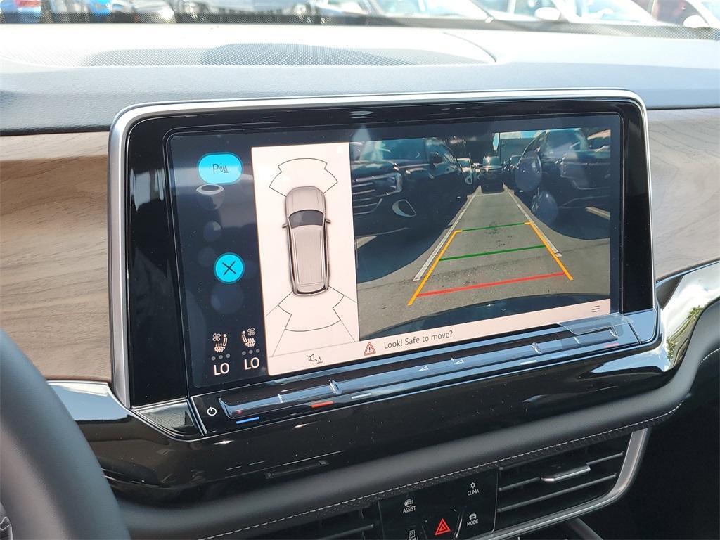 new 2025 Volkswagen Atlas car, priced at $40,466