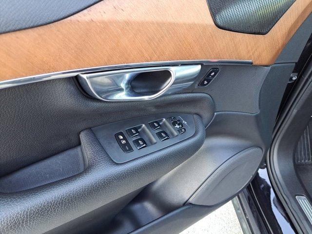 used 2022 Volvo XC90 car, priced at $37,353