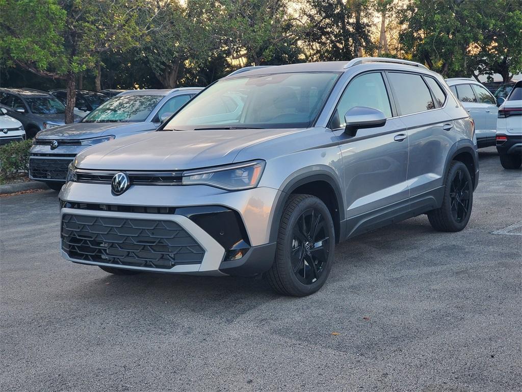 new 2025 Volkswagen Taos car