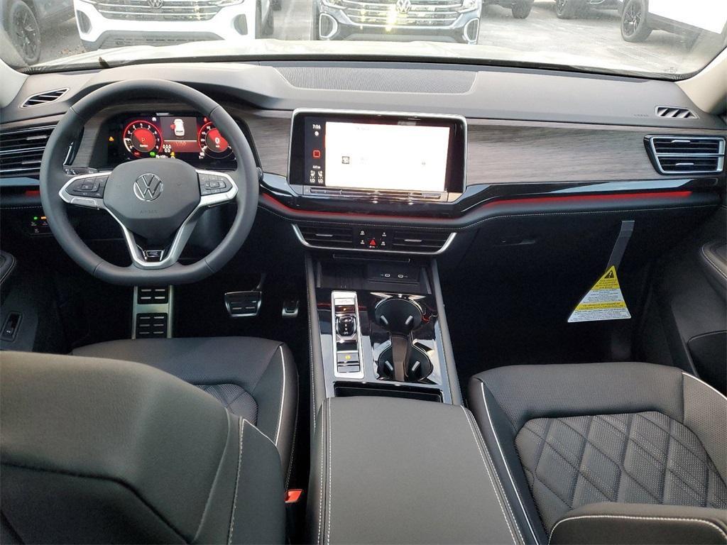 new 2025 Volkswagen Atlas car, priced at $51,105