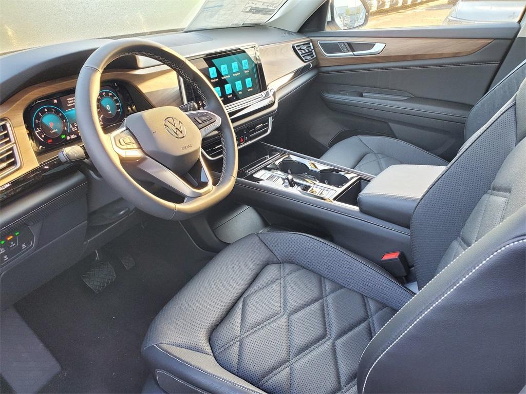 new 2025 Volkswagen Atlas car, priced at $41,923