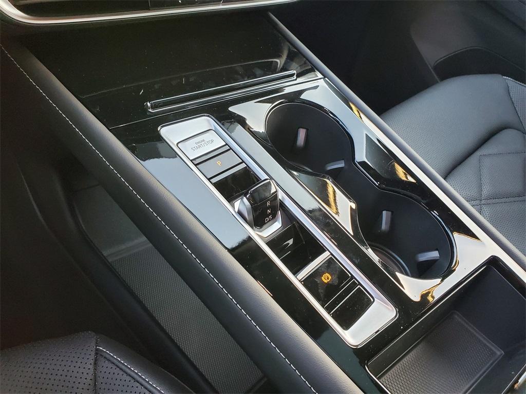 new 2025 Volkswagen Atlas car, priced at $41,923