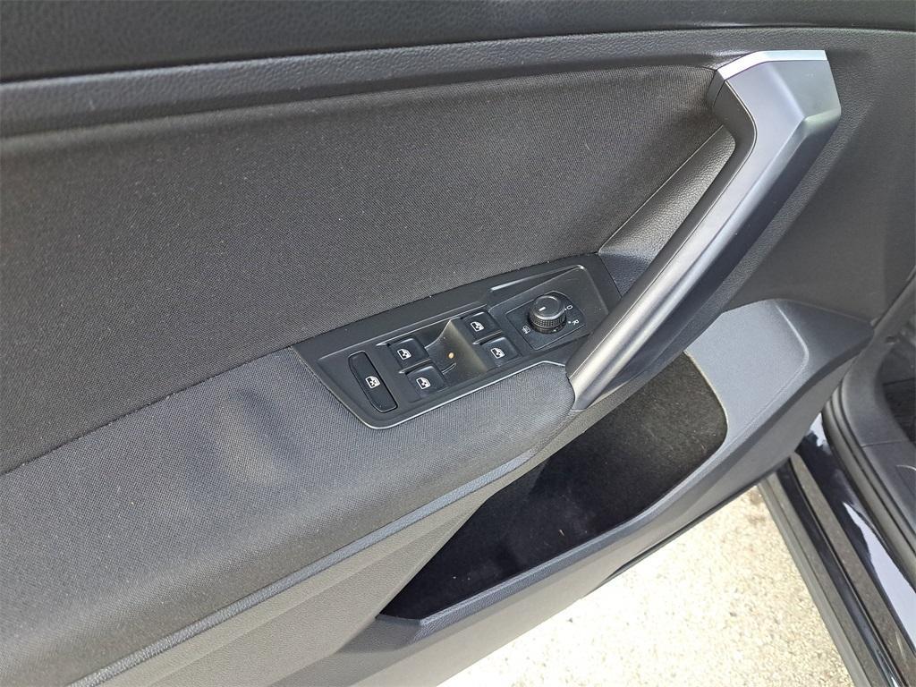 used 2021 Volkswagen Tiguan car, priced at $14,991