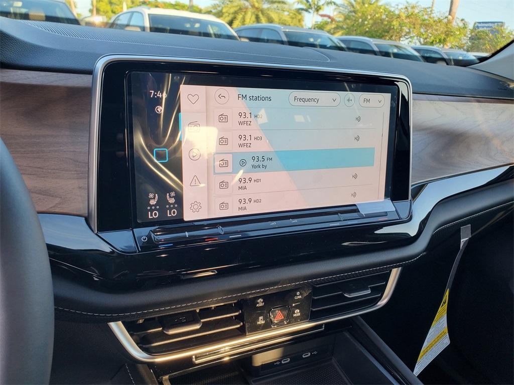 new 2025 Volkswagen Atlas car, priced at $40,466