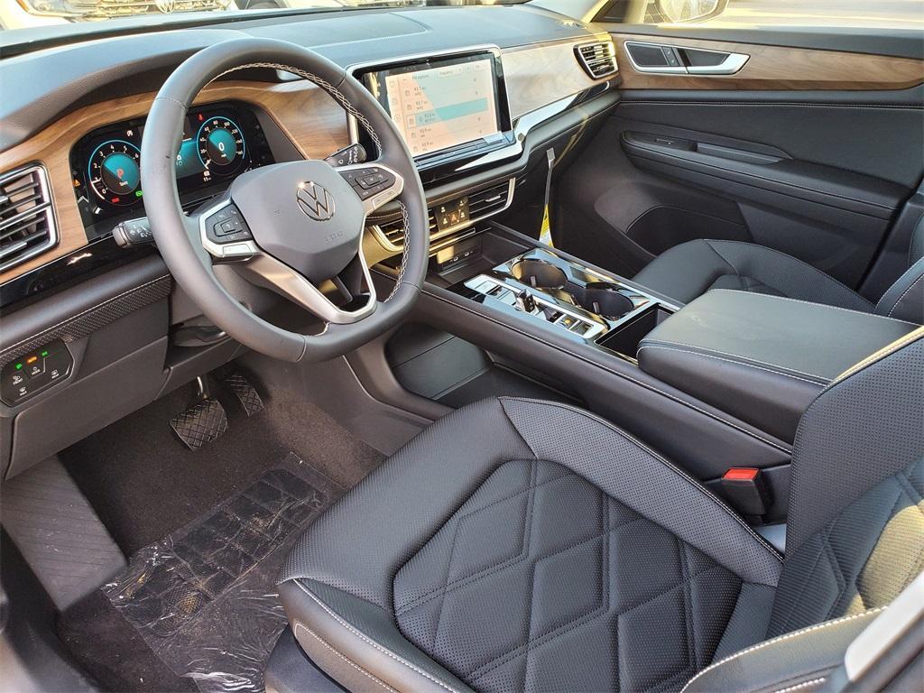new 2025 Volkswagen Atlas car, priced at $40,466