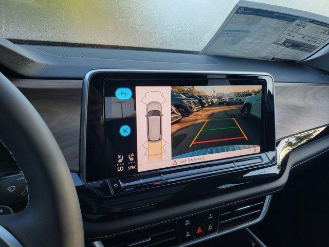 new 2026 Volkswagen Atlas car, priced at $45,828