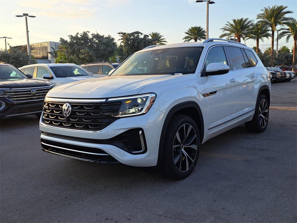 new 2025 Volkswagen Atlas car, priced at $51,105