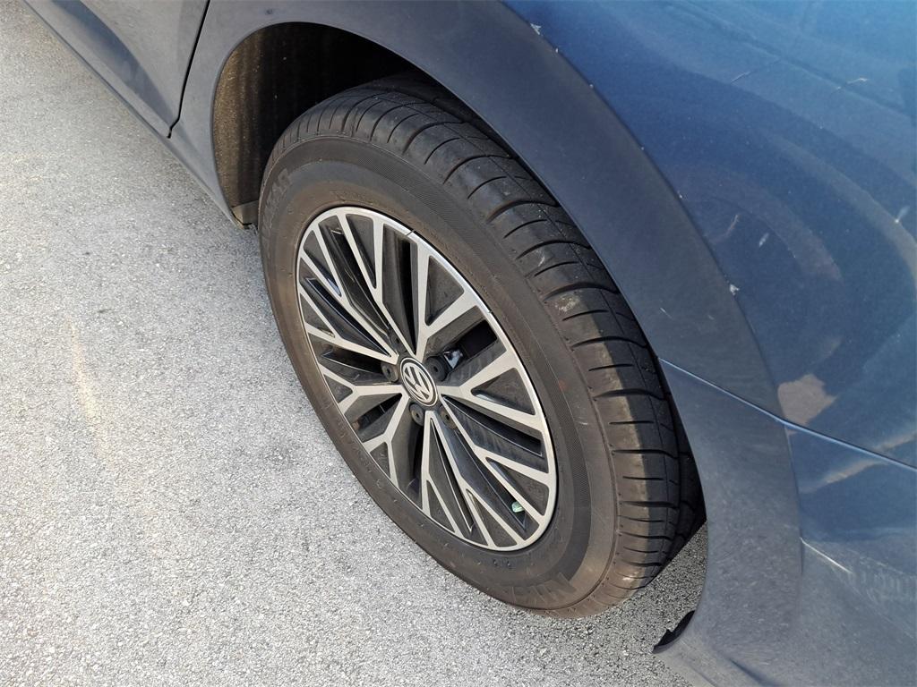 used 2021 Volkswagen Jetta car, priced at $15,359