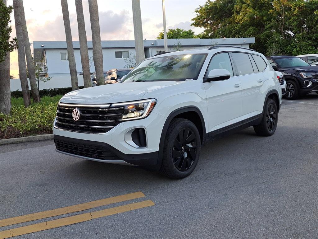 new 2025 Volkswagen Atlas car, priced at $42,096