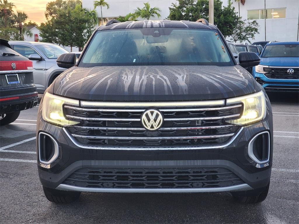 new 2025 Volkswagen Atlas car, priced at $41,498