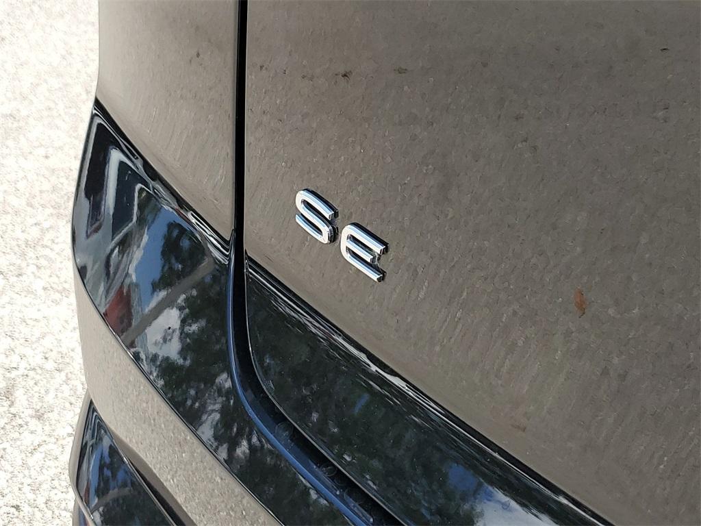 used 2022 Volkswagen Atlas Cross Sport car, priced at $21,991