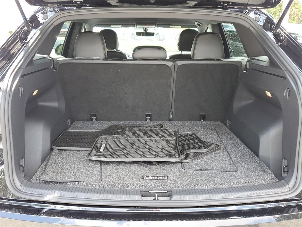 used 2022 Volkswagen Atlas Cross Sport car, priced at $21,991
