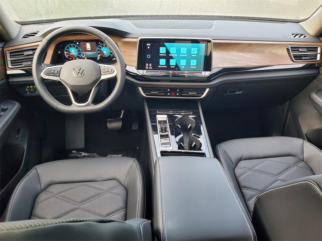 new 2025 Volkswagen Atlas car