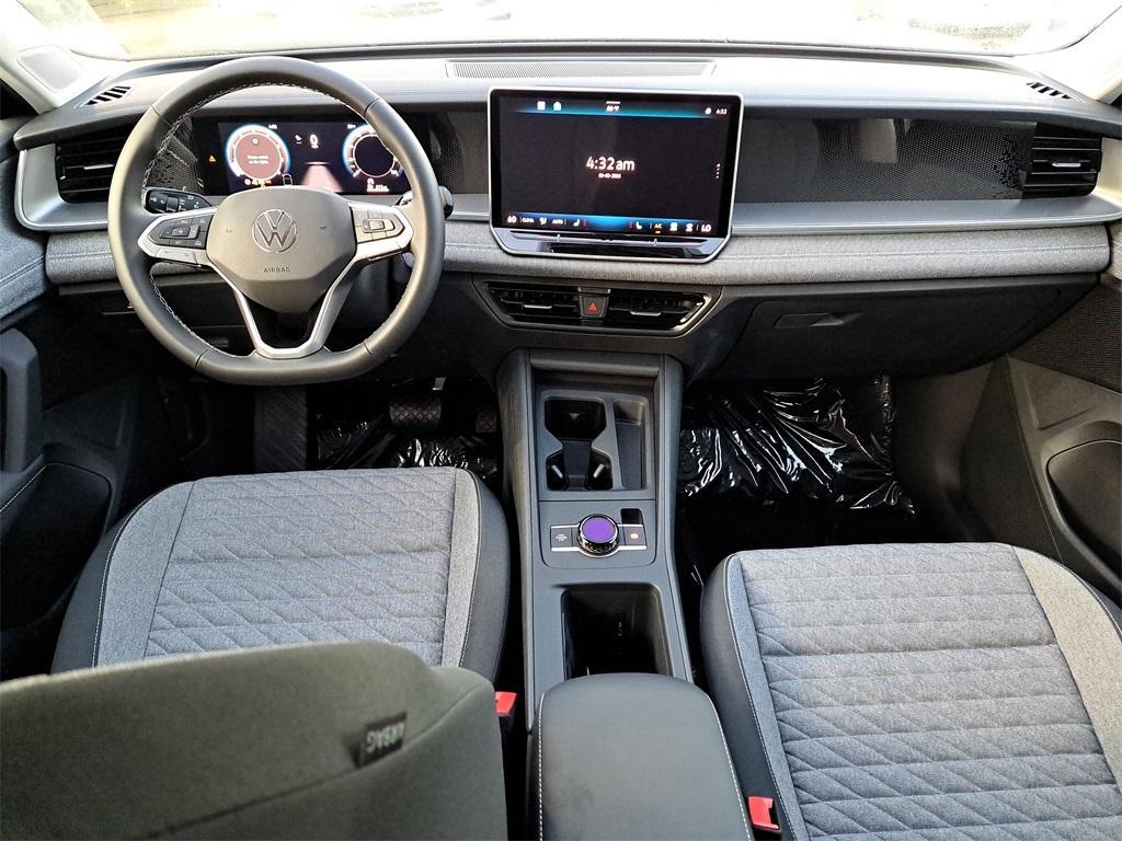 new 2025 Volkswagen Tiguan car, priced at $30,515