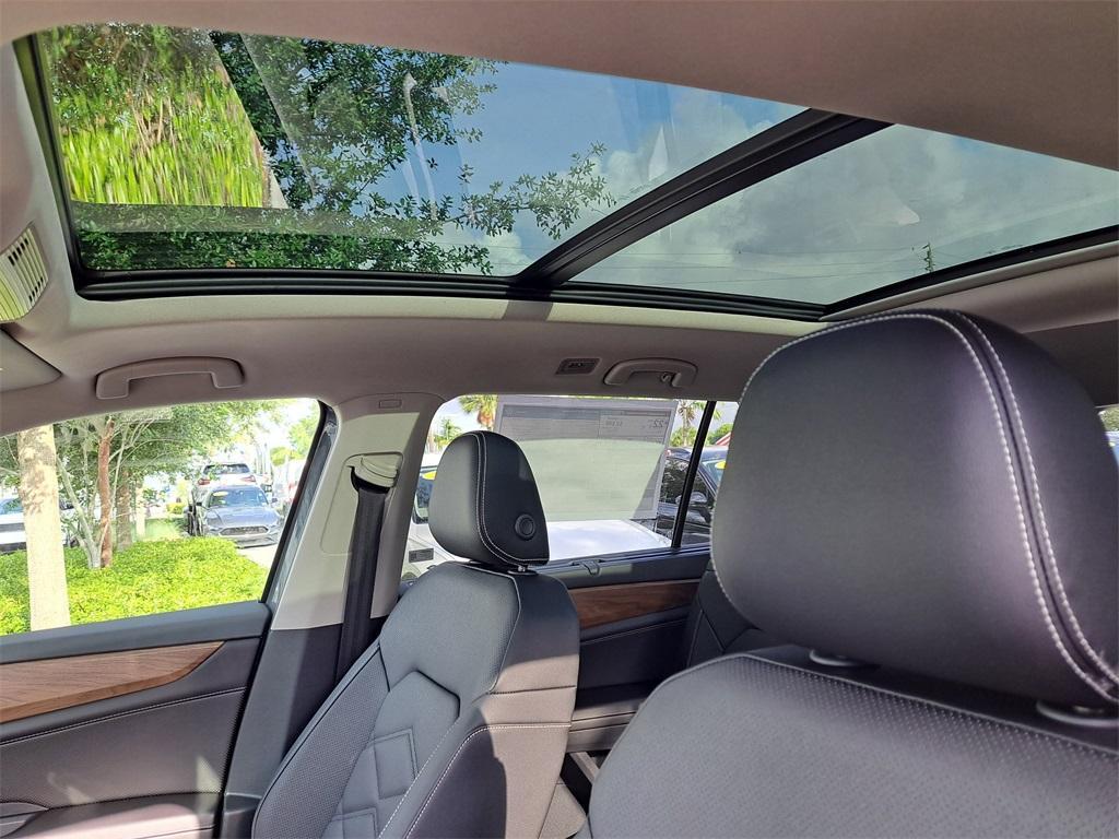 new 2025 Volkswagen Atlas car, priced at $41,498