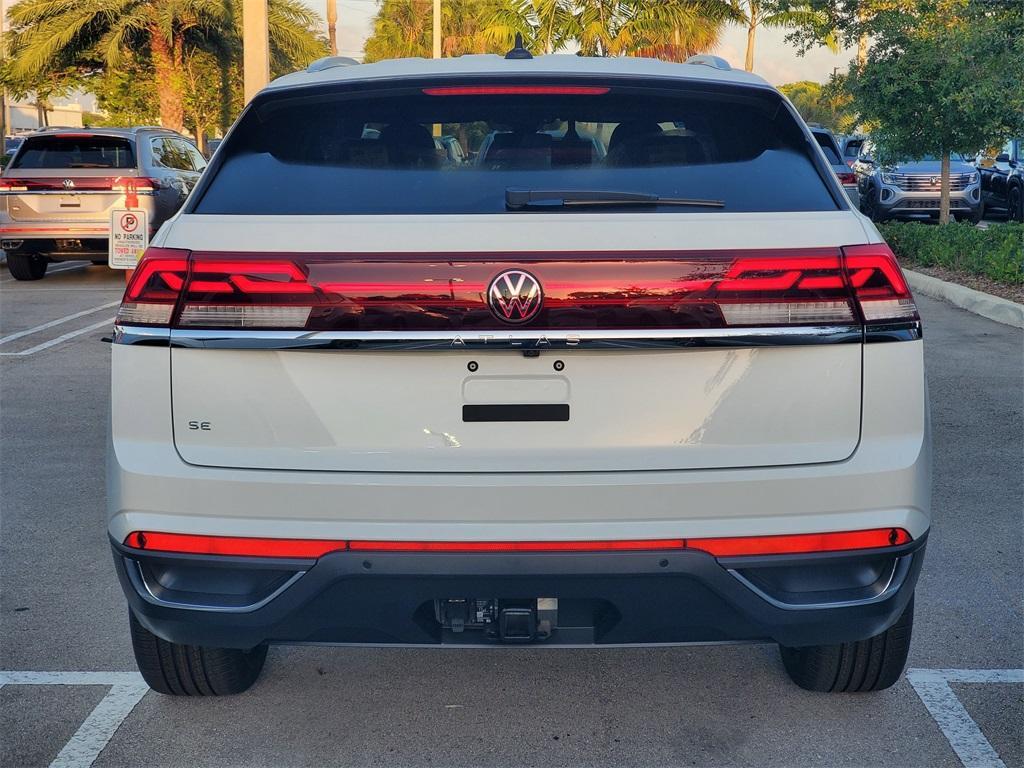 new 2025 Volkswagen Atlas Cross Sport car, priced at $42,437