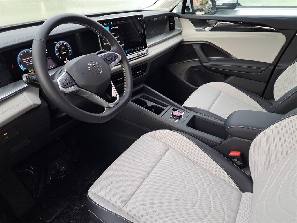 new 2025 Volkswagen Tiguan car, priced at $33,634