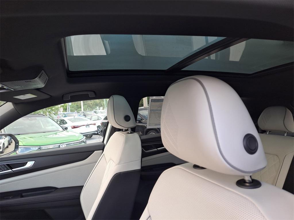 new 2025 Volkswagen Atlas Cross Sport car, priced at $52,129