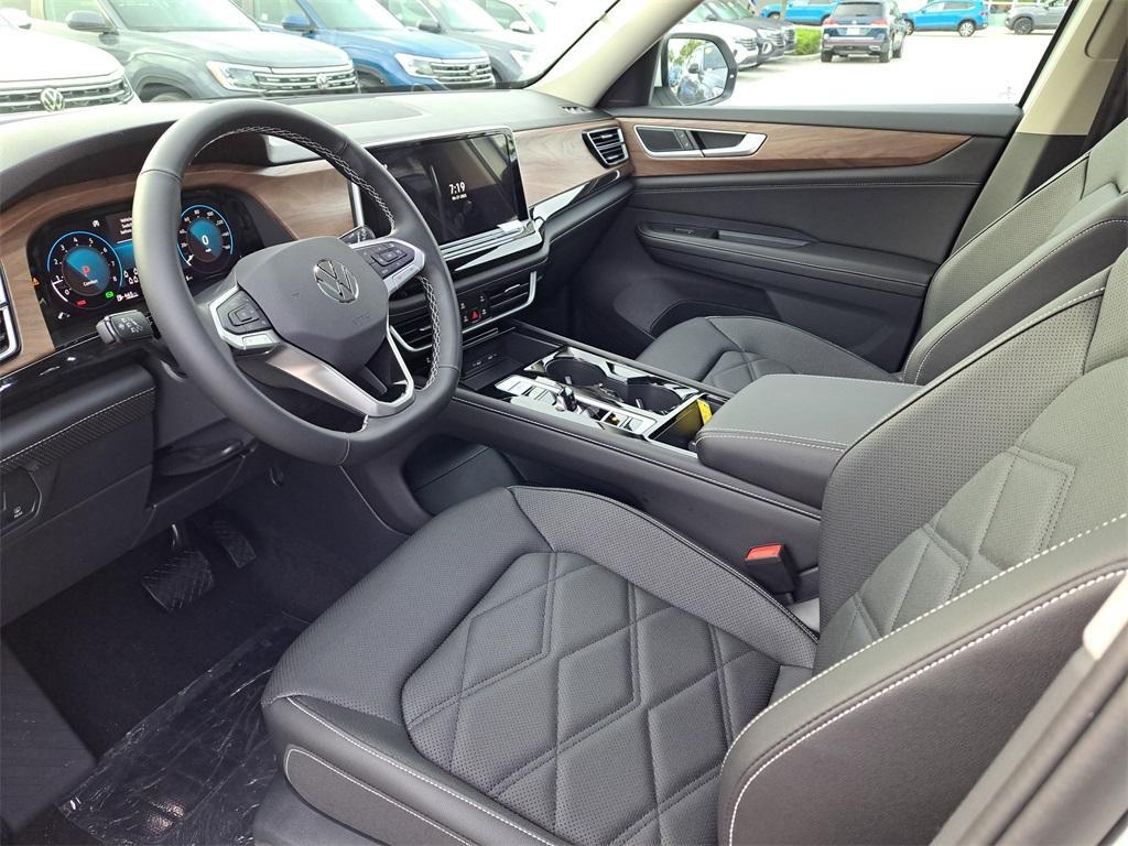 new 2025 Volkswagen Atlas car, priced at $41,923