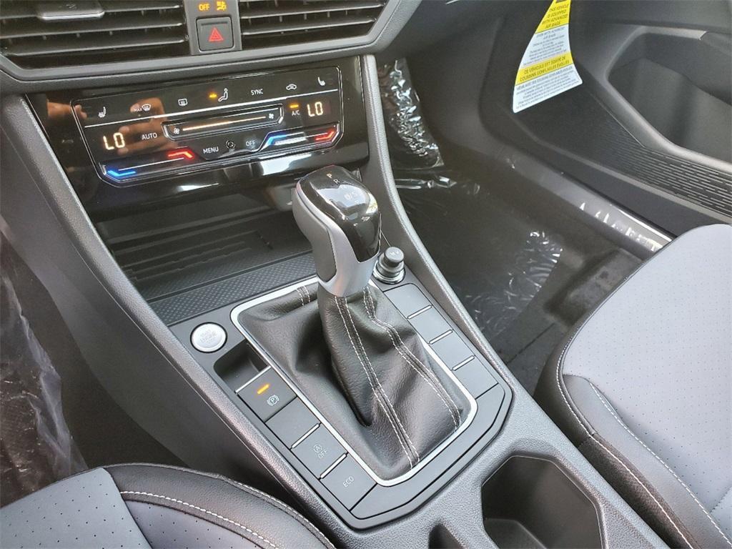 used 2025 Volkswagen Jetta car, priced at $22,596