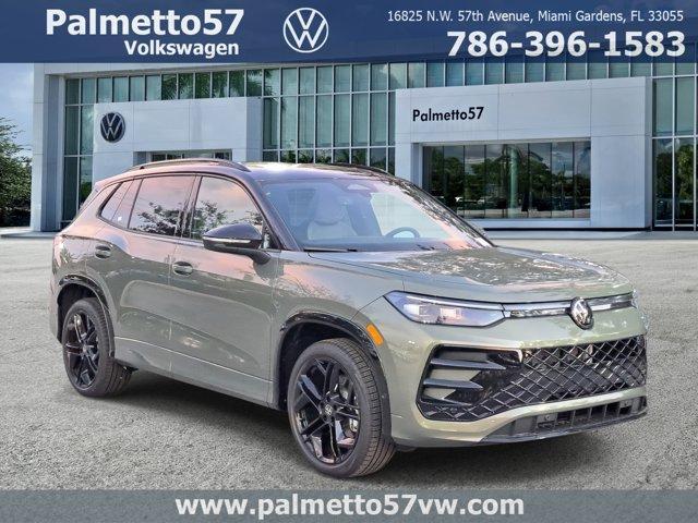 new 2025 Volkswagen Tiguan car, priced at $38,212