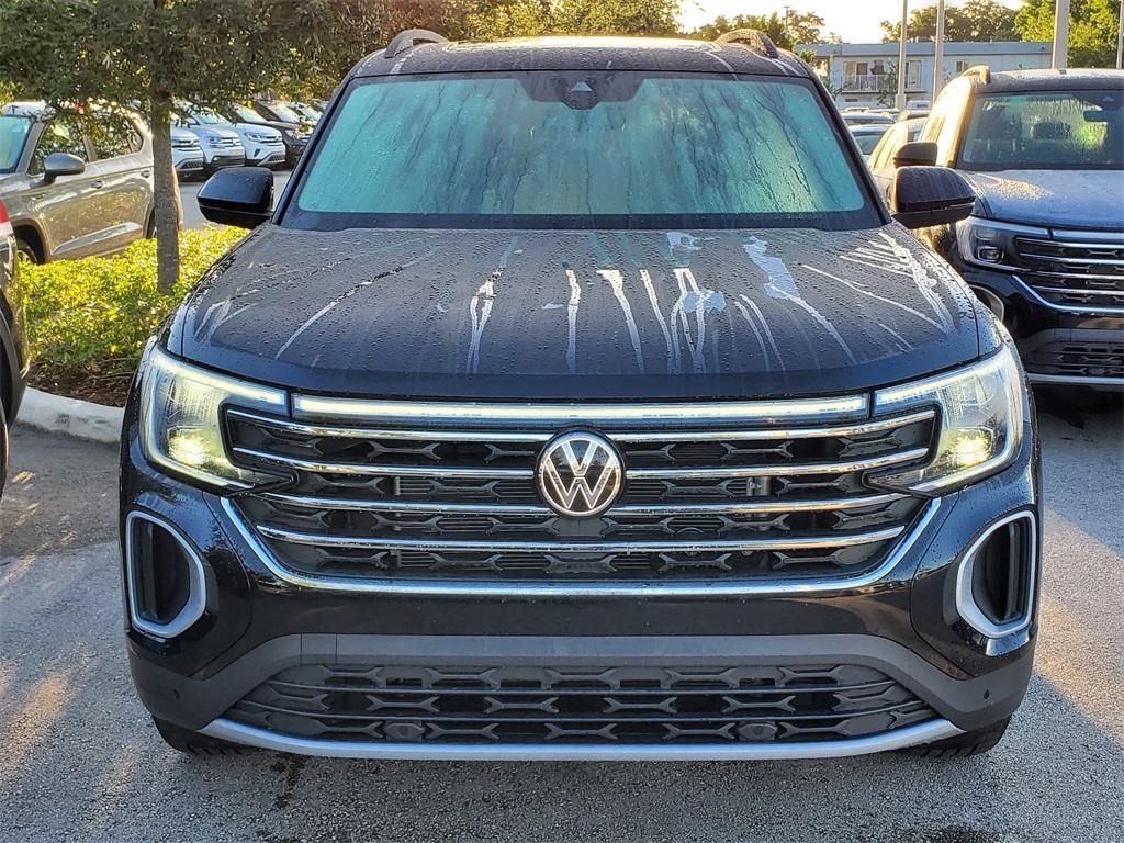 new 2025 Volkswagen Atlas car, priced at $40,986