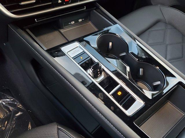 new 2025 Volkswagen Atlas car, priced at $41,325