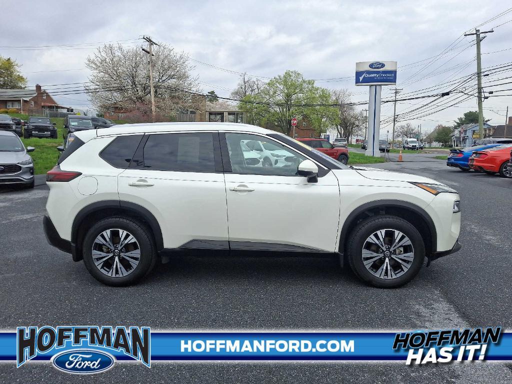 used 2021 Nissan Rogue car, priced at $23,995