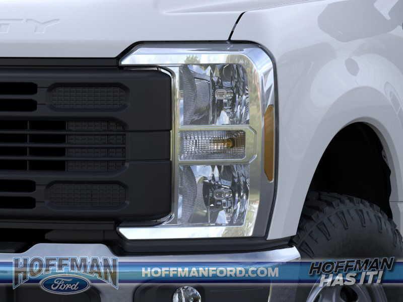 new 2025 Ford F-350 car, priced at $67,295