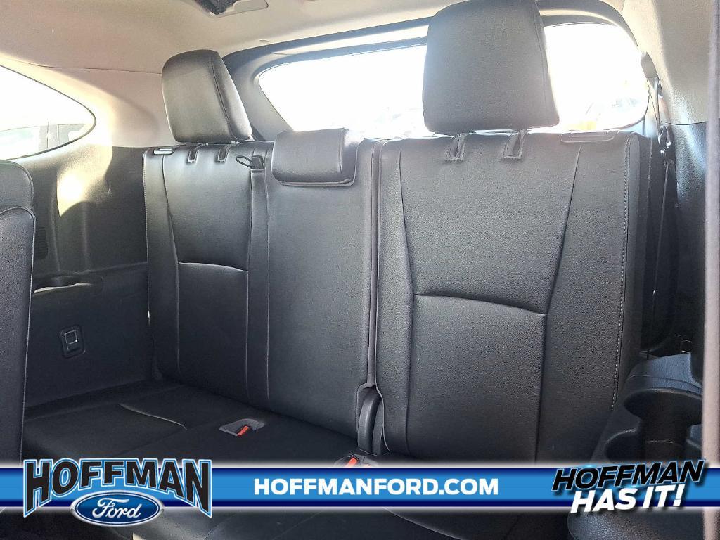 used 2020 Toyota Highlander car, priced at $29,995