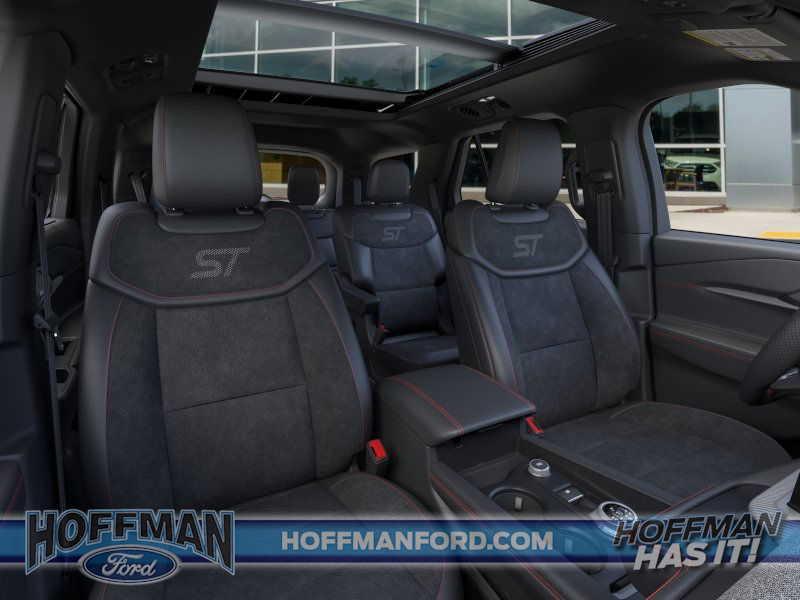 new 2025 Ford Explorer car, priced at $67,075