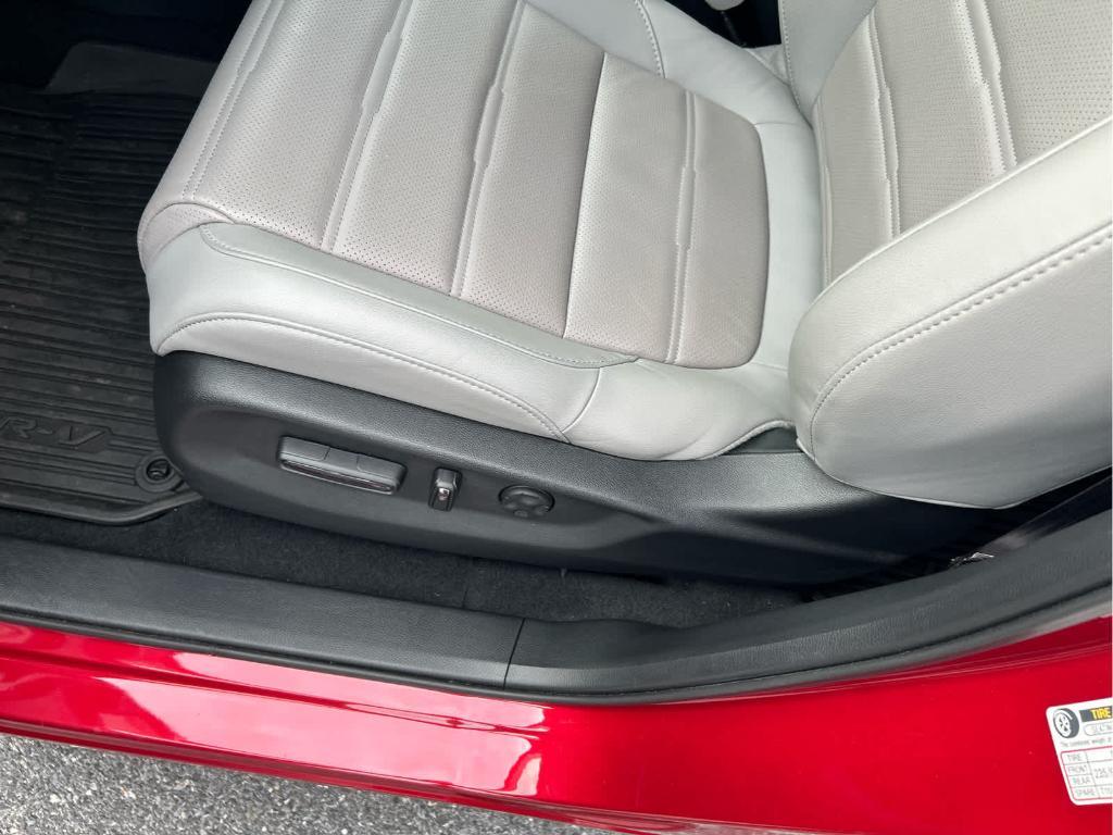 used 2020 Honda CR-V car, priced at $29,995