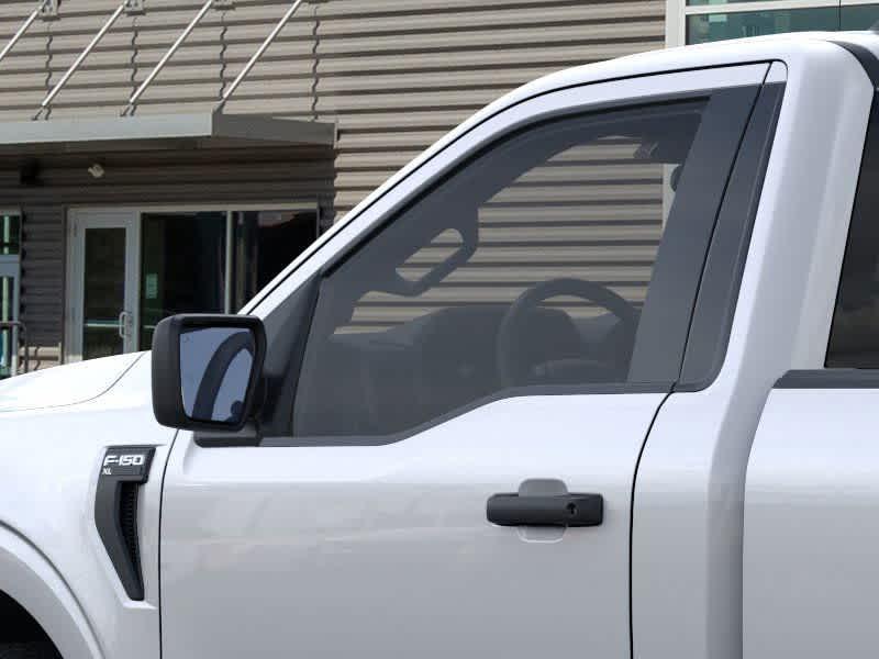 new 2025 Ford F-150 car, priced at $43,352