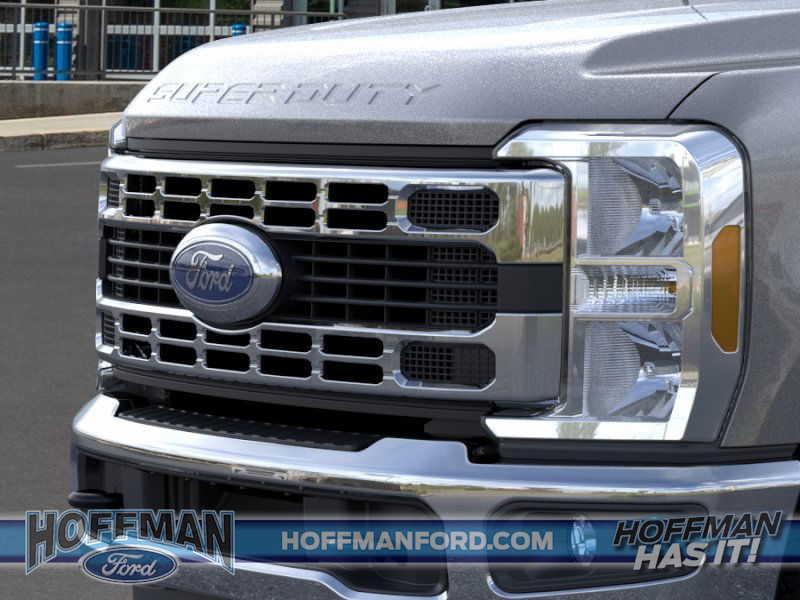 new 2025 Ford F-350 car, priced at $58,335