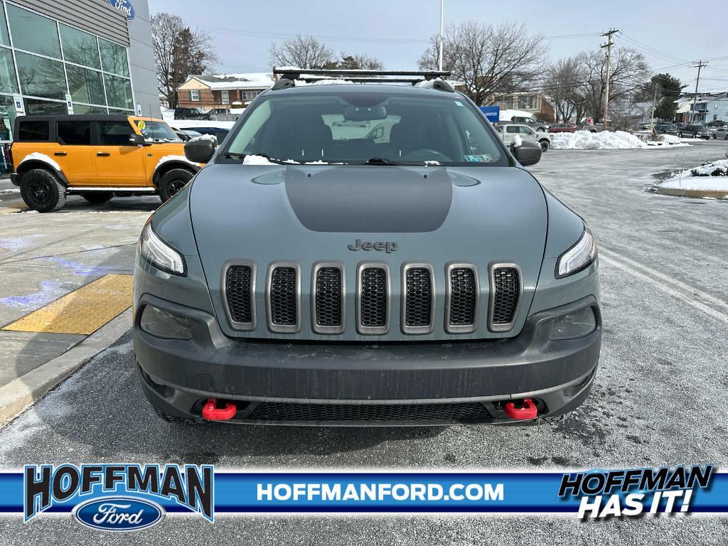 used 2015 Jeep Cherokee car, priced at $12,399