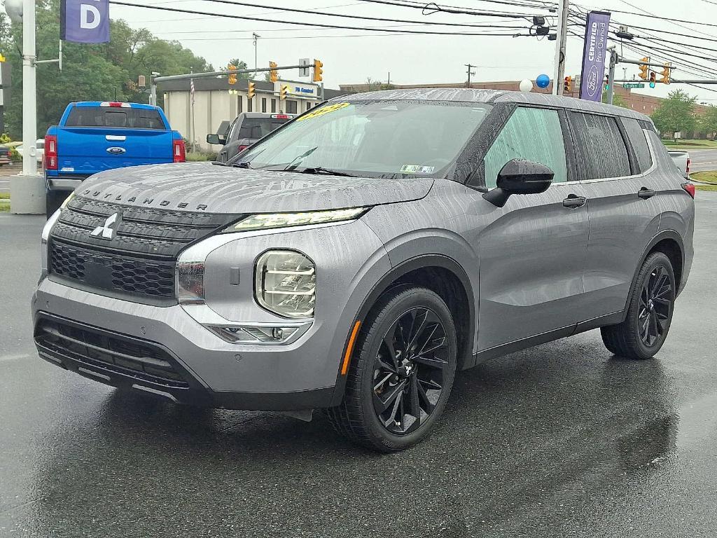 used 2022 Mitsubishi Outlander car, priced at $21,495