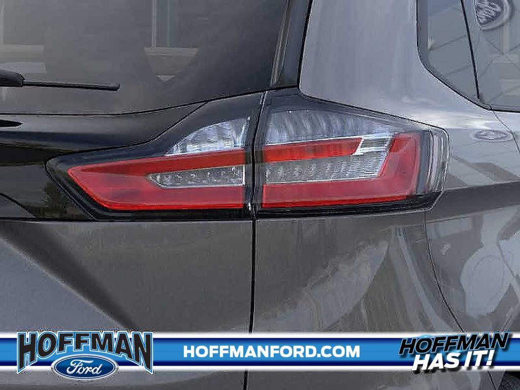used 2023 Ford Edge car, priced at $33,615