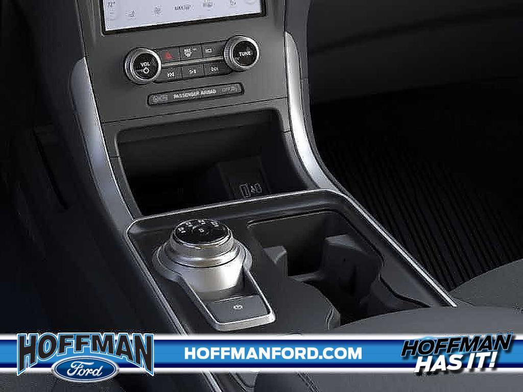 used 2023 Ford Edge car, priced at $33,615