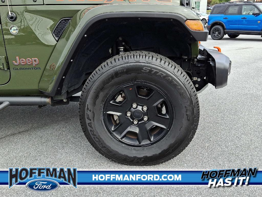 used 2021 Jeep Gladiator car, priced at $36,995