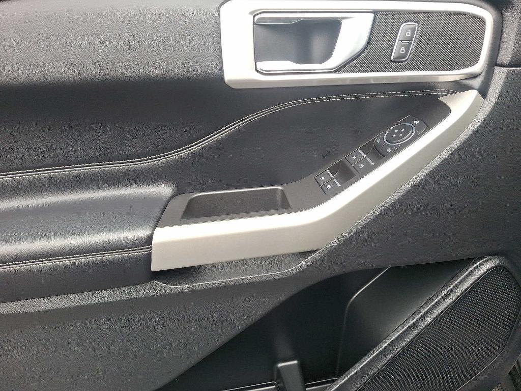 used 2022 Ford Explorer car, priced at $35,995